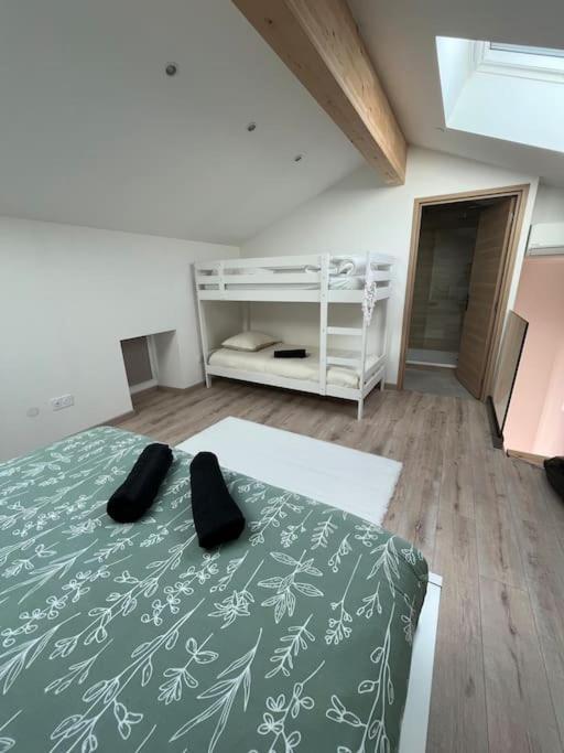 فيلا Maison 6 Couchages Entierement Renovee Feurs المظهر الخارجي الصورة